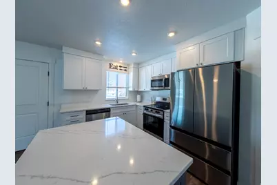 135 E 730 N, Tooele, UT 84074 - Photo 8