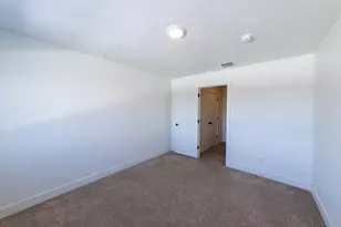 135 E 730 N, Tooele, UT 84074 - Photo 16