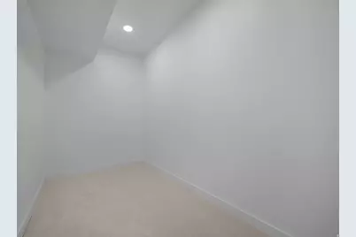 7238 S 525 E, Midvale, UT 84047 - Photo 24