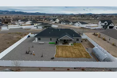 659 N Creekview Dr, Panguitch, UT 84759 - Photo 30