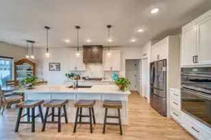 659 N Creekview Dr, Panguitch, UT 84759 - Photo 6