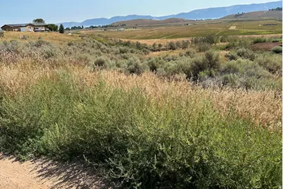 2640 S Eagle Dr, Garden City, UT 84028 - Photo 2