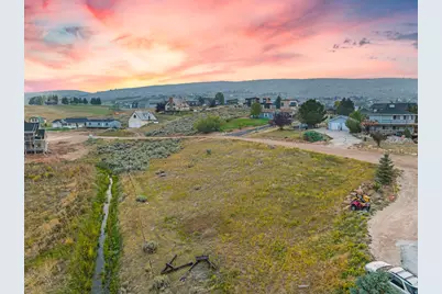 2640 S Eagle Dr, Garden City, UT 84028 - Photo 10