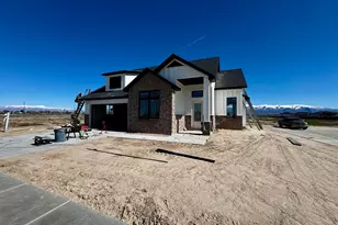 387 S 4250 W, West Point, UT 84015 - Photo 2