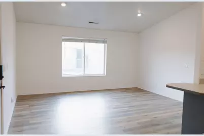 215 S 1050 W #10, Provo, UT 84601 - Photo 6