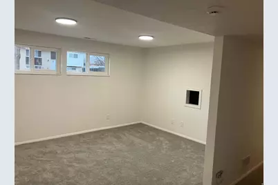 9587 S 1040 E, Sandy, UT 84094 - Photo 10