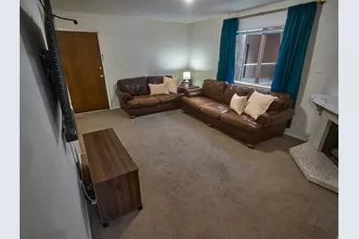 240 E 400 N #7, Logan, UT 84321 - Photo 6