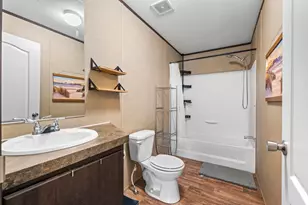 219 E Detroiter Cir, Murray, UT 84107 - Photo 10