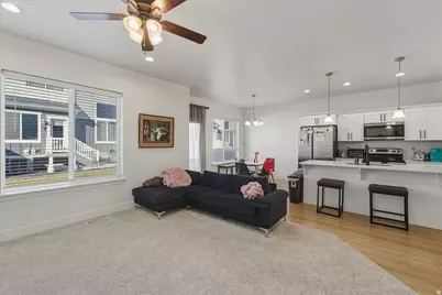 1763 N Blaze Ln, Saratoga Springs, UT 84045 - Photo 8