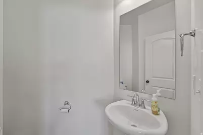 1763 N Blaze Ln, Saratoga Springs, UT 84045 - Photo 10