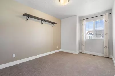 186 S Riverside Dr, Saratoga Springs, UT 84045 - Photo 18