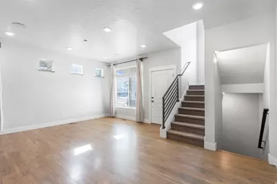 186 S Riverside Dr, Saratoga Springs, UT 84045 - Photo 8