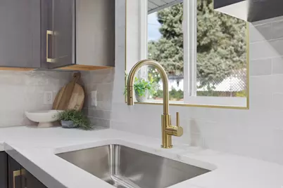 2809 E 4510 S, Holladay, UT 84117 - Photo 12