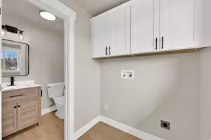 9 W Park Dr, Kaysville, UT 84037 - Photo 22