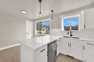 9 W Park Dr, Kaysville, UT 84037 - Photo 14