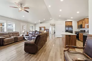 1175 N 2650 W, Tremonton, UT 84337 - Photo 4