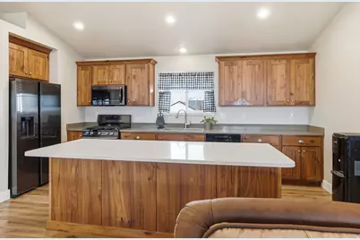 1175 N 2650 W, Tremonton, UT 84337 - Photo 2