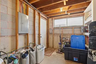 311 W 5200 S, Washington Terrace, UT 84405 - Photo 32