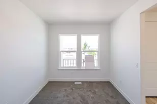 913 N 4020 W, Lehi, UT 84048 - Photo 4