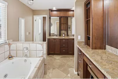 5554 S White Springs Dr, Murray, UT 84123 - Photo 6