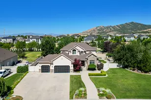 11597 N Sunset Hills Dr, Highland, UT 84003 - Photo 4