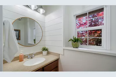 11597 N Sunset Hills Dr, Highland, UT 84003 - Photo 56