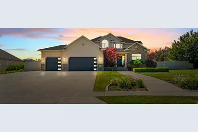 11597 N Sunset Hills Dr, Highland, UT 84003 - Photo 2