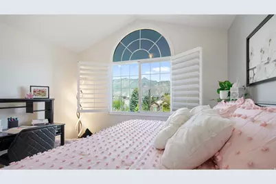 11597 N Sunset Hills Dr, Highland, UT 84003 - Photo 32