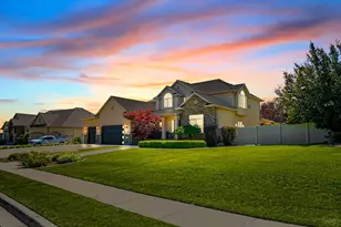 11597 N Sunset Hills Dr, Highland, UT 84003 - Photo 4