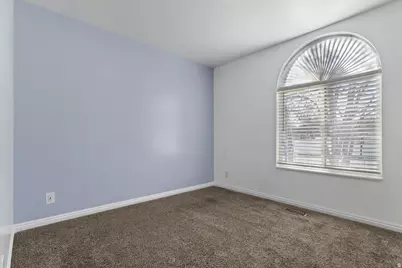 5244 W Shaggy Peak Dr, Riverton, UT 84096 - Photo 14