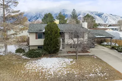 10491 S Amaryllis Dr E, Sandy, UT 84094 - Photo 2