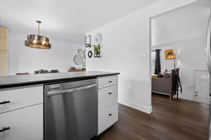 10491 S Amaryllis Dr E, Sandy, UT 84094 - Photo 12