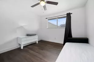 10491 S Amaryllis Dr E, Sandy, UT 84094 - Photo 16