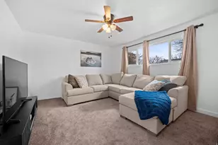 10491 S Amaryllis Dr E, Sandy, UT 84094 - Photo 18