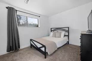 10491 S Amaryllis Dr E, Sandy, UT 84094 - Photo 14