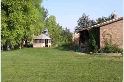 210 E 2100 S, Providence, UT 84332 - Photo 22