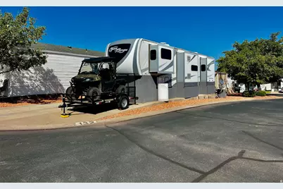 1150 W Red Hills Pkwy #132, Washington, UT 84780 - Photo 2