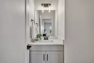 330 E 7635 S, Sandy, UT 84047 - Photo 10