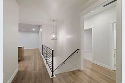 7076 W Lake Ave #1-146, South Jordan, UT 84009 - Photo 8