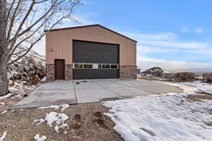 39 E 1800 S, Perry, UT 84302 - Photo 2