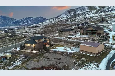 39 E 1800 S, Perry, UT 84302 - Photo 44