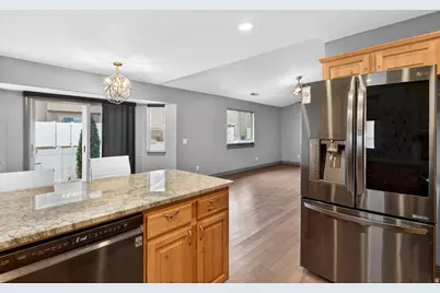 766 N Stonne Ln, Kaysville, UT 84037 - Photo 6