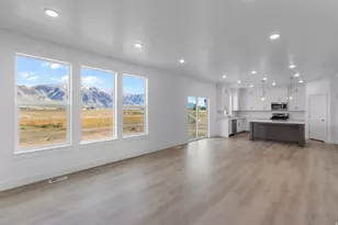 278 N 870 E, Tremonton, UT 84337 - Photo 6