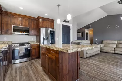 6213 S Wakefield Way, West Valley, UT 84118 - Photo 6