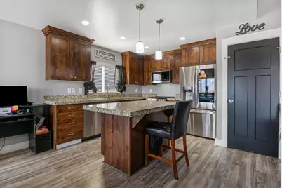 6213 S Wakefield Way, West Valley, UT 84118 - Photo 4