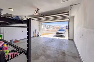 639 Lakesight Dr, Garden City, UT 84028 - Photo 36