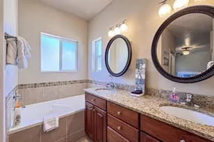 639 Lakesight Dr, Garden City, UT 84028 - Photo 16