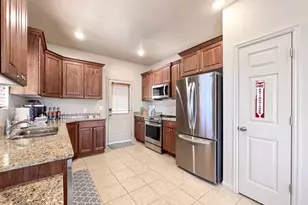 639 Lakesight Dr, Garden City, UT 84028 - Photo 4