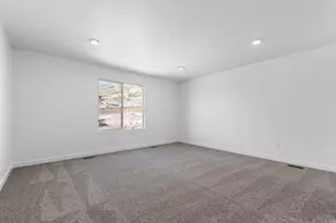 178 W Levengrove Dr, Lehi, UT 84043 - Photo 16