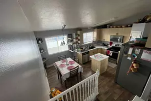 2376 S 2885 W, Syracuse, UT 84075 - Photo 4